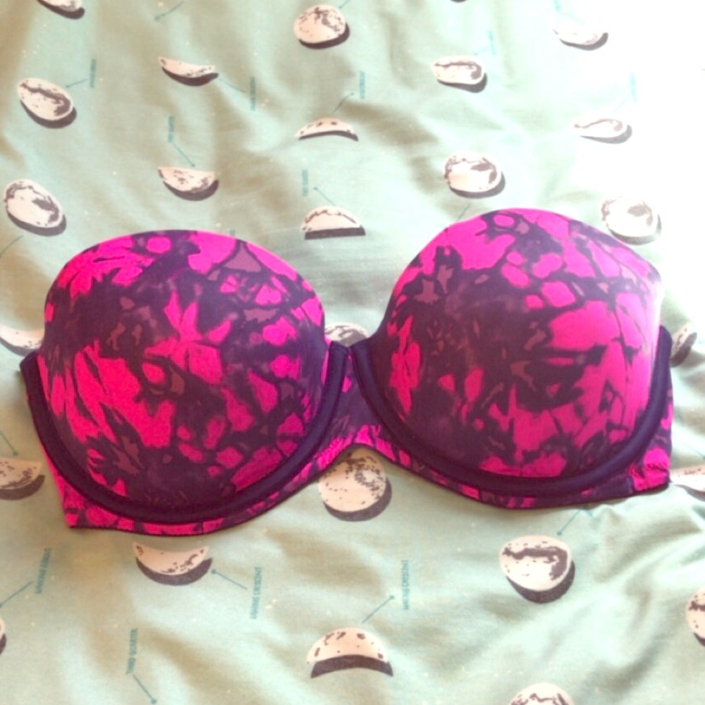 Victoria's Secret Pink tie dye strapless bra